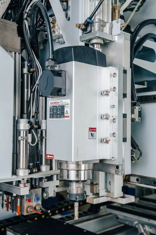 �������������� ����������-����������� ����� � ��� Beaver SWIFT MEGA 6HE