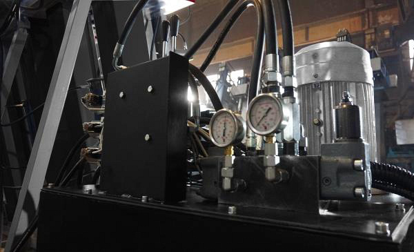 ������ �������������� ��� ����� IRONMAC Press 200/HM