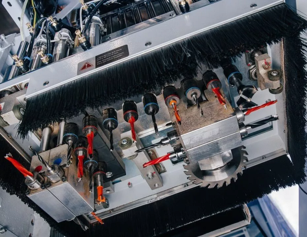 �������������� ����������-����������� ����� � ��� Beaver SWIFT MEGA 6HE