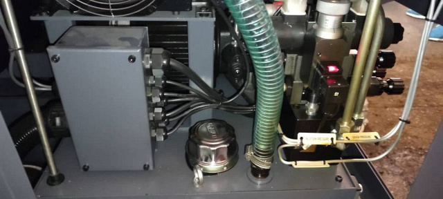 �������� ������ c ��������� �������� KMT KTL44S/500