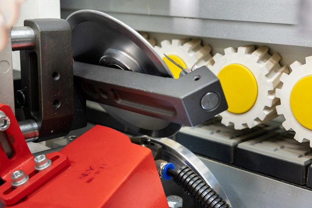 �������������� ������������������ ������ Falit FE651Z