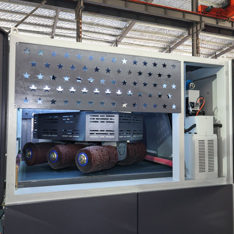 ������������� ������ IRONMAC