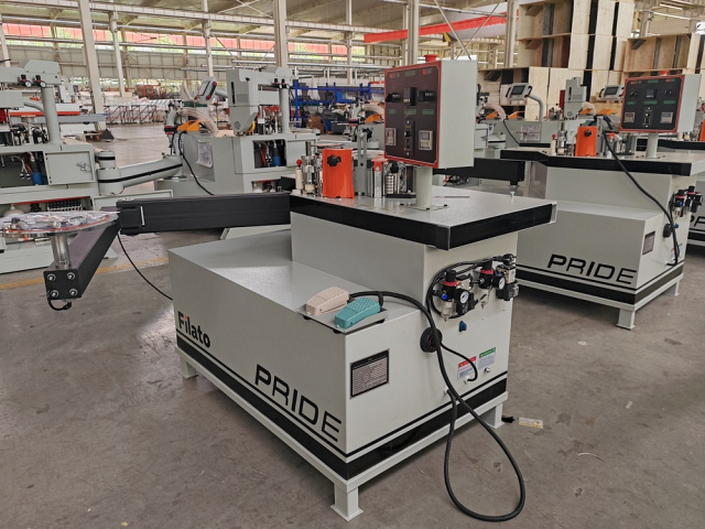 ������������������ ������ � ������ ������� Filato PRIDE