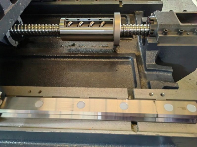 �������������� �������������� ����� KMT KHM 80P