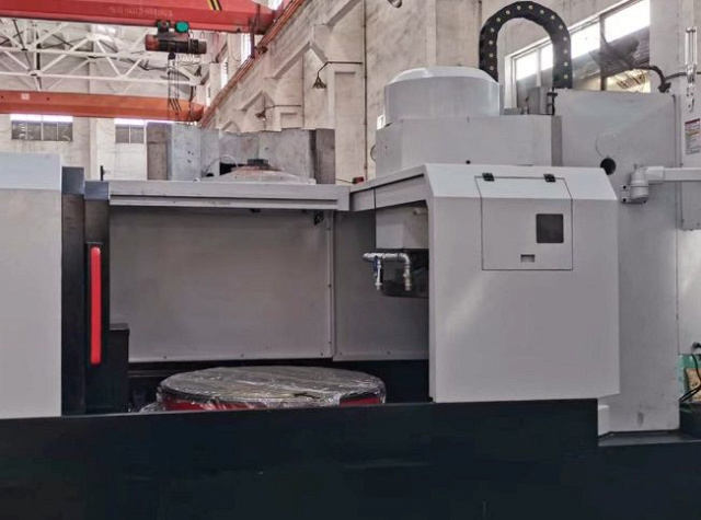 ������������������ ������ � ������� ������ Univeq 50�NC