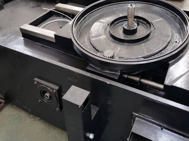 ������������������ ������ � ������� ������ Univeq 50�NC