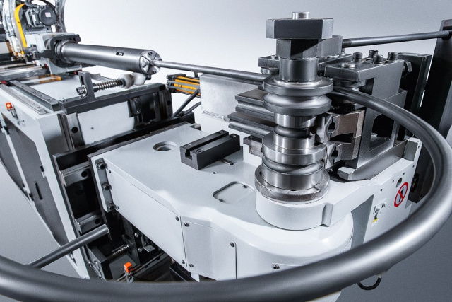 �������������� ������������� ������ � ��� IRONMAC IB-CNC 25 MULTIBEND