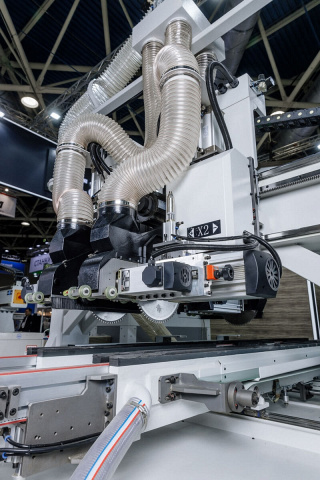��������-�������� ����� � ��� ��� ������� ������� Beaver DOORCUT CNC