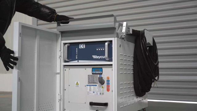 ��������� ������ �������� ������� IRONMAC ICO