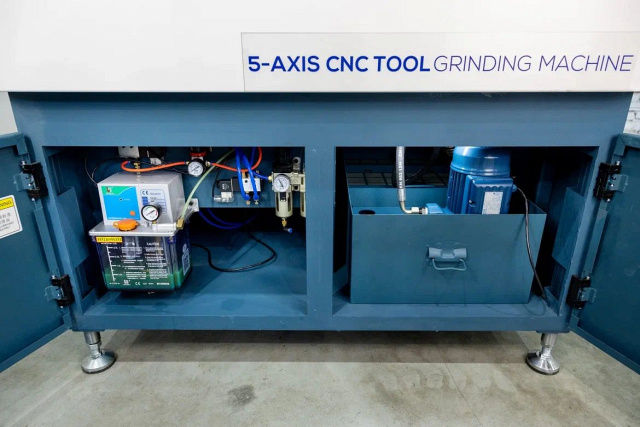 ���������� �������� ������ � ��� IRONMAC TURBO 5-AXIS