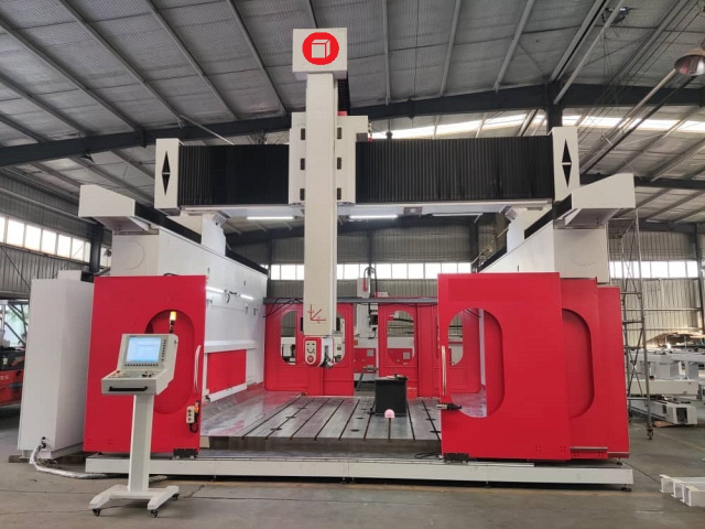 ���������� �������������� ����� � ��� QUADRO MASTER