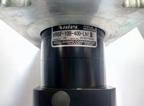 �������� � ����� Shimpo VRSF-10B-400-LN �� ��� X � ��������� ������ �01094