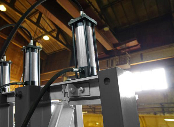 ������ �������������� ��� ����� IRONMAC Press 200/HM