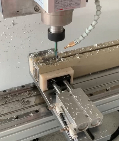 ��������� ������ ��� � ����� ���������� � ���������� ������������ QUADRO ALUMIL TM 3000-2�