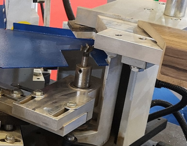 ����������� ������ OZGENC MAKINA WM2-300D� ELGO