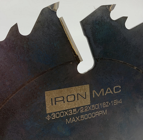   IRONMAC  ,  300