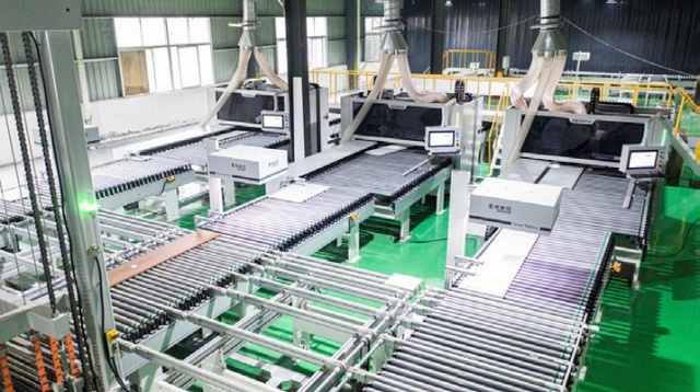 ������������������ ����������-����������� ������ Excitech Drilling Cell 2 � 1