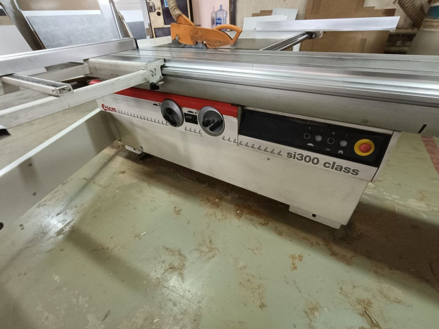 ��������-����������� ������ SCM Class SI 300 ��