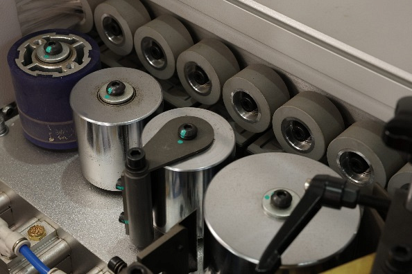 ������������������ ������ Excitech 736 SERVO PRE-PUR M