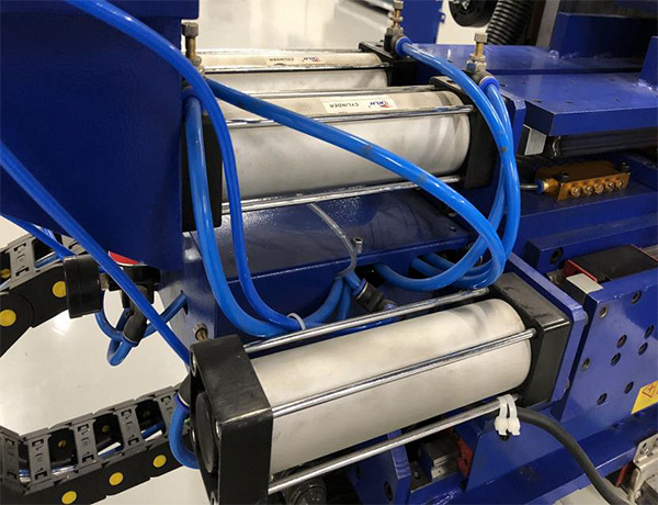 �������� ����� � ��� � ������������� ��������� Beaver 12D4 AUTO