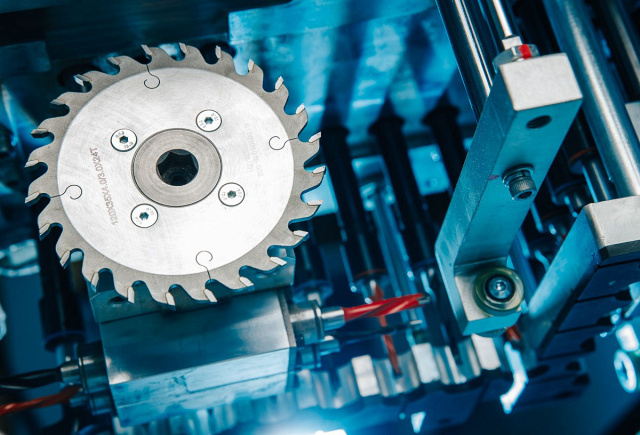 ����������-����������� ����� � ��� Beaver SWIFT Turbo PRO 1200-2HSE