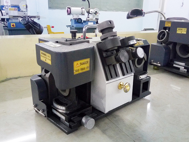 ������ ��� ������� �������� ���� � ����� IRONMAC M31U