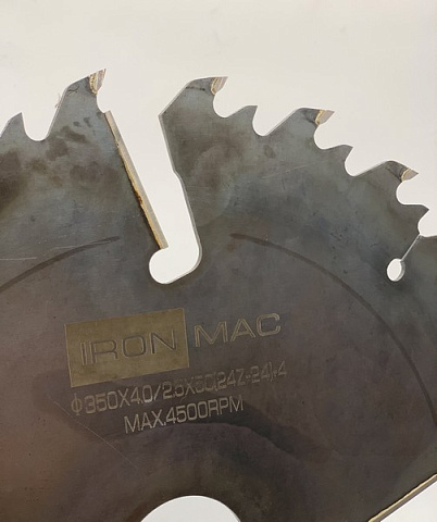   IRONMAC  ,  560