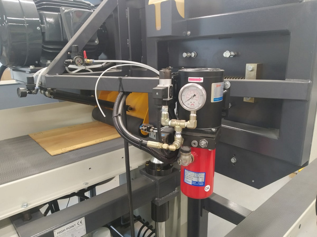 ������ ��������-����������� HIGH POINT HP-600PB