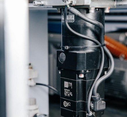 ������������������ ����������-����������� ������ Excitech Drilling Cell 2 � 1