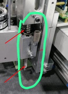  G SFAR1210B1DFC7-175-P0  Triumph CC2516