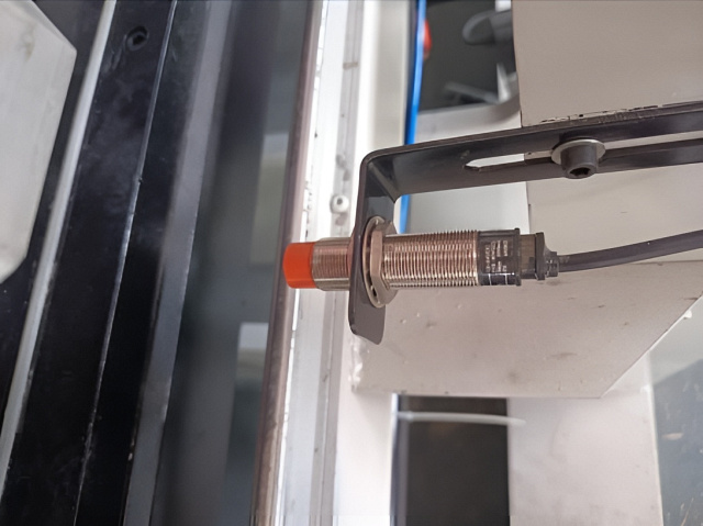 -  Filato Press VOLCANO 3000 Double pin