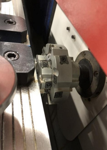 ���������� ������ c ��� ��� ��������� ���� QUADRO YRT-100 CNC
