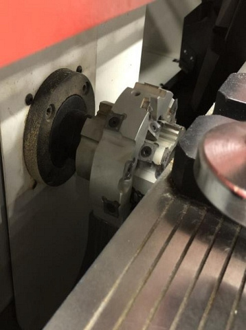 ���������� ������ c ��� ��� ��������� ���� QUADRO YRT-100 CNC