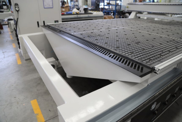      Beaver NEST CONCEPT F1  F1 LAB