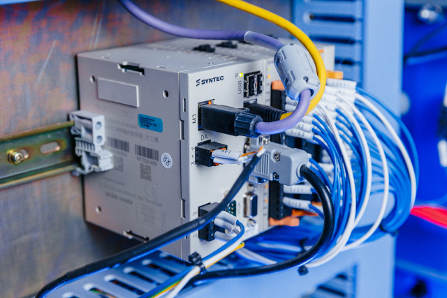 ��������� ������ � ��� Beaver 25AVLT8-Z600-RD