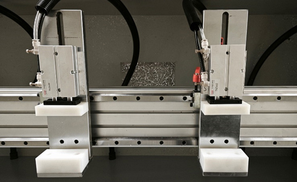 ��������� ������ ��� � ����� ���������� � ���������� ������������ QUADRO ALUMIL TM 3000-2�