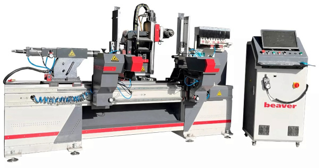 �������� ����� � ��� � ������������� ��������� Beaver 12D4 AUTO AT