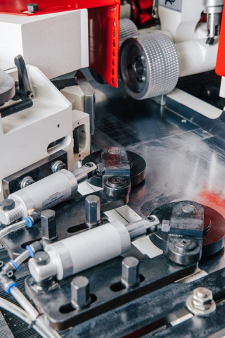 ���������������� ���������-��������� ������ QUADRO 723 High Speed SAW