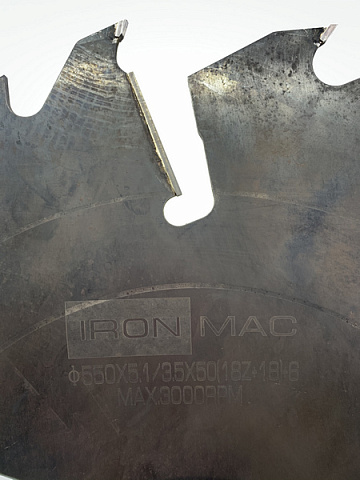   IRONMAC  ,  560