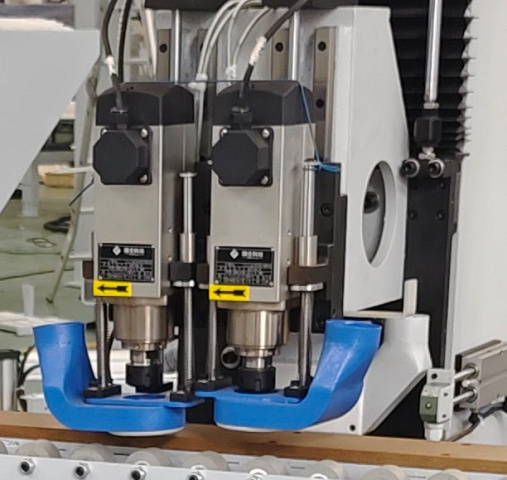 ��������� ������ � ��� ��� ������������ ��������� � ������� �������� � �������� MASTERDOOR CNC 3000 MDXZ628A