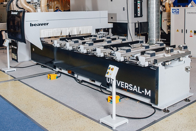 Универсальные обрабатывающие центры с ЧПУ Beaver Universal-M и Universal-XL