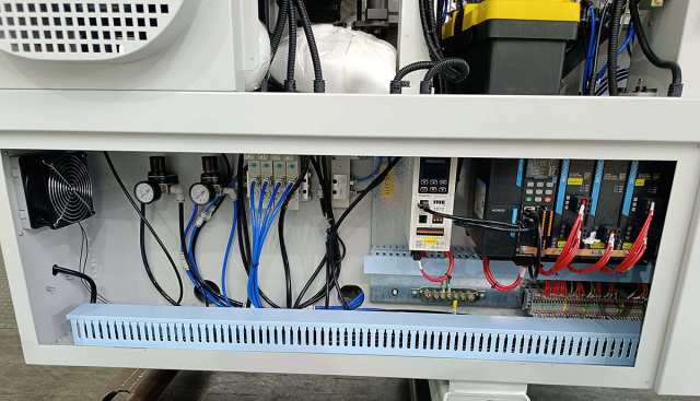 �������������� ������������������ ������ Excitech Automatic 515HQLP