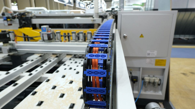 ��������-����������� ����� � ��� EXCITECH EP 290