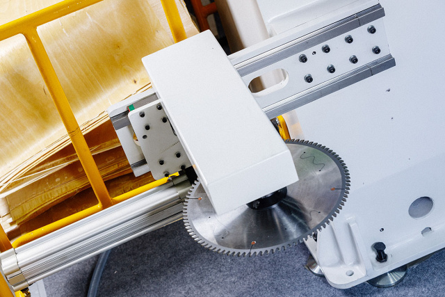 ���������� �������������� ������ QUADRO TEOS Z-1000 ATC 2+1 � ATC (ONE HITECO)