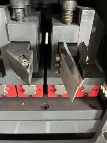 �������� ����� � ��� � ������������� Beaver 12D4 MAXI