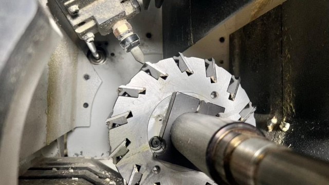 ���������������� ���������-��������� ������ QUADRO 726 SAW Ultra