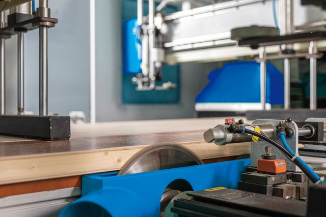 ��������-�������� ������ � ��� ���������� ���� GQmac MJ 3525