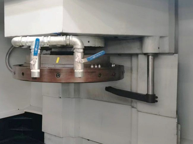 ������������������ ������ � ������� ������ Univeq 50�NC