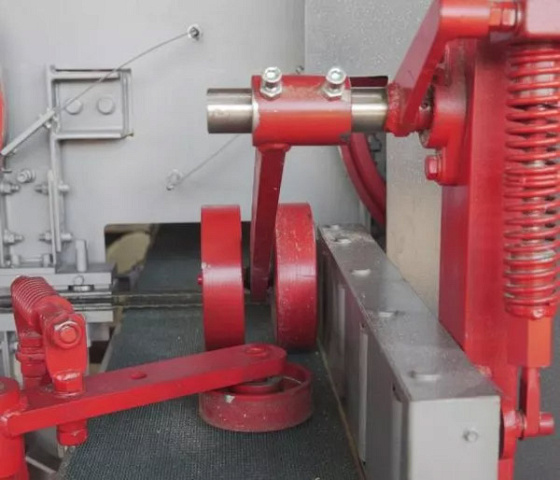 ������ ��������-����������� CHS-102�